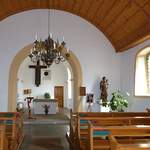 Le chœur et la nef de l’église de Lully