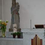 Chaire avec statue de la Vierge (église de Montagny-les-Monts)