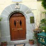 La porte d’entrée de la chapellenie de Rue (propriété privée)