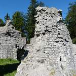 Les ruines de Montsalvens
