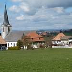 L'église au milieu du village